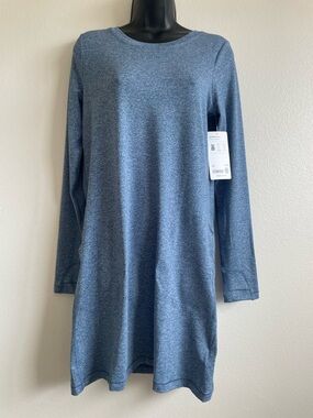 Athleta Uptempo Dress Womens XS Blue Long Sleeve Athleisure Stretch NWT